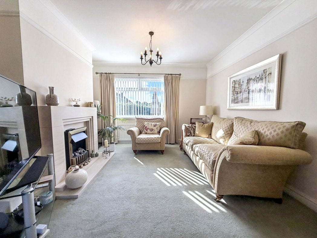 Property image 2 of 22