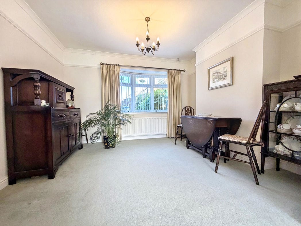 Property image 8 of 22