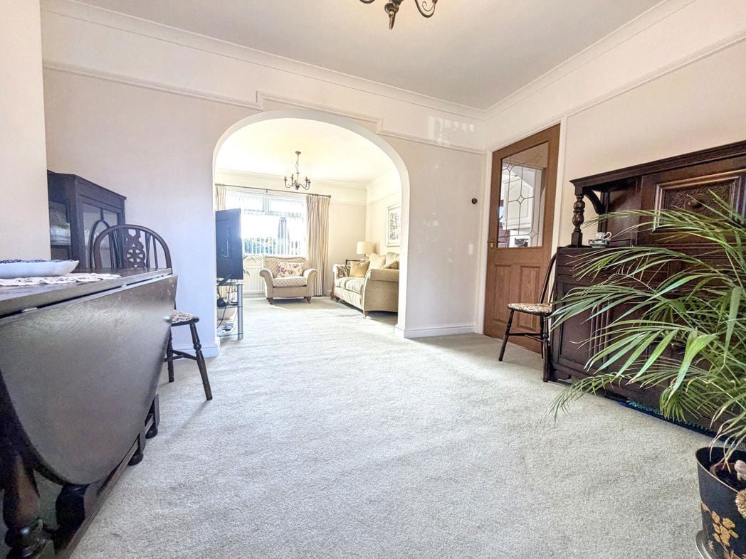 Property image 9 of 22