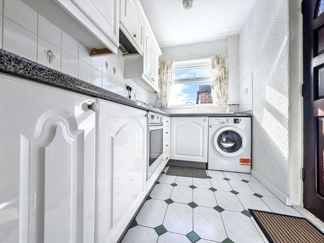 Property image 10 of 22