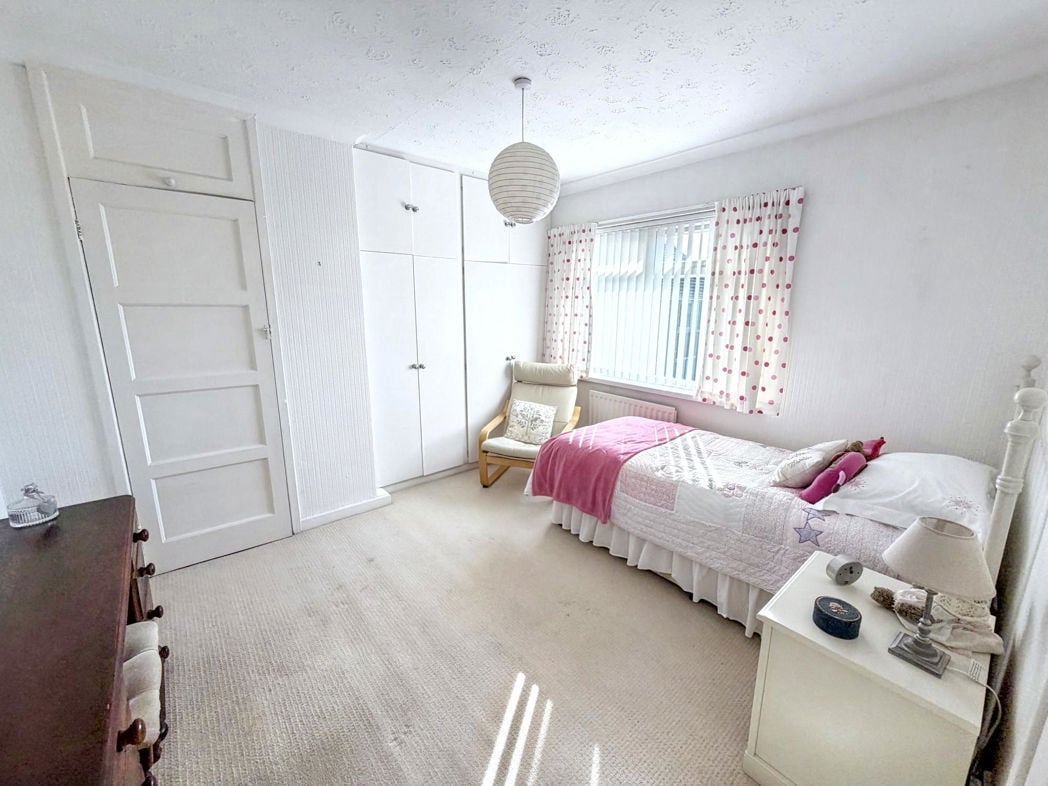 Property image 14 of 22