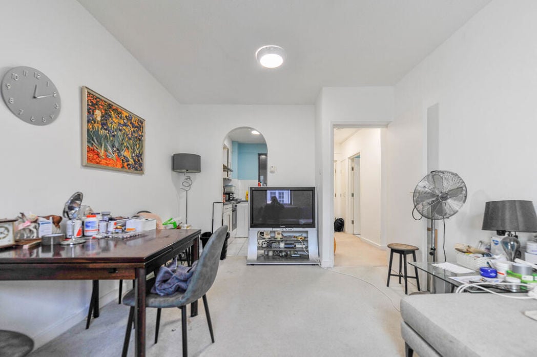Property image 3 of 6