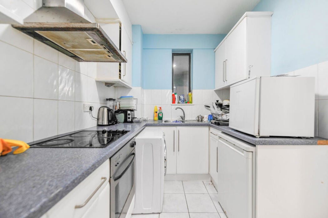 Property image 5 of 6