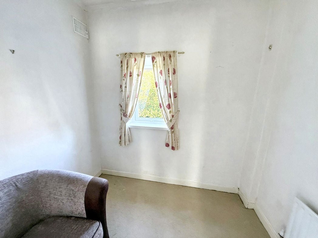 Property image 7 of 7