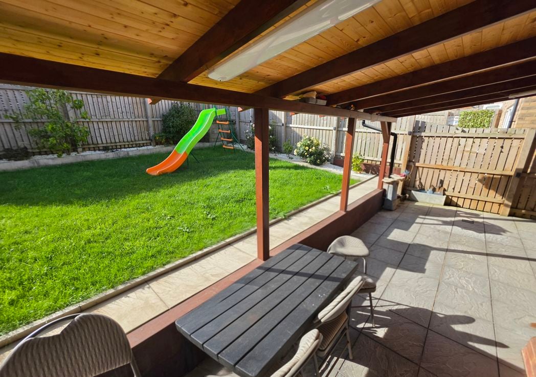 Property image 16 of 20