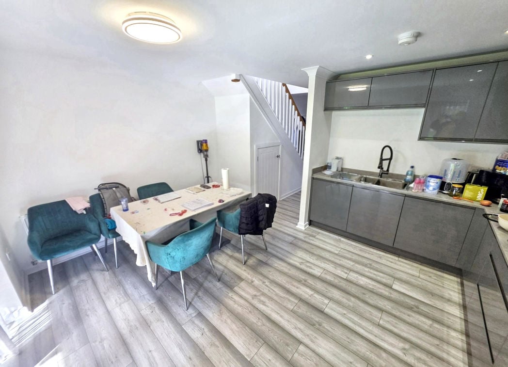 Property image 7 of 20