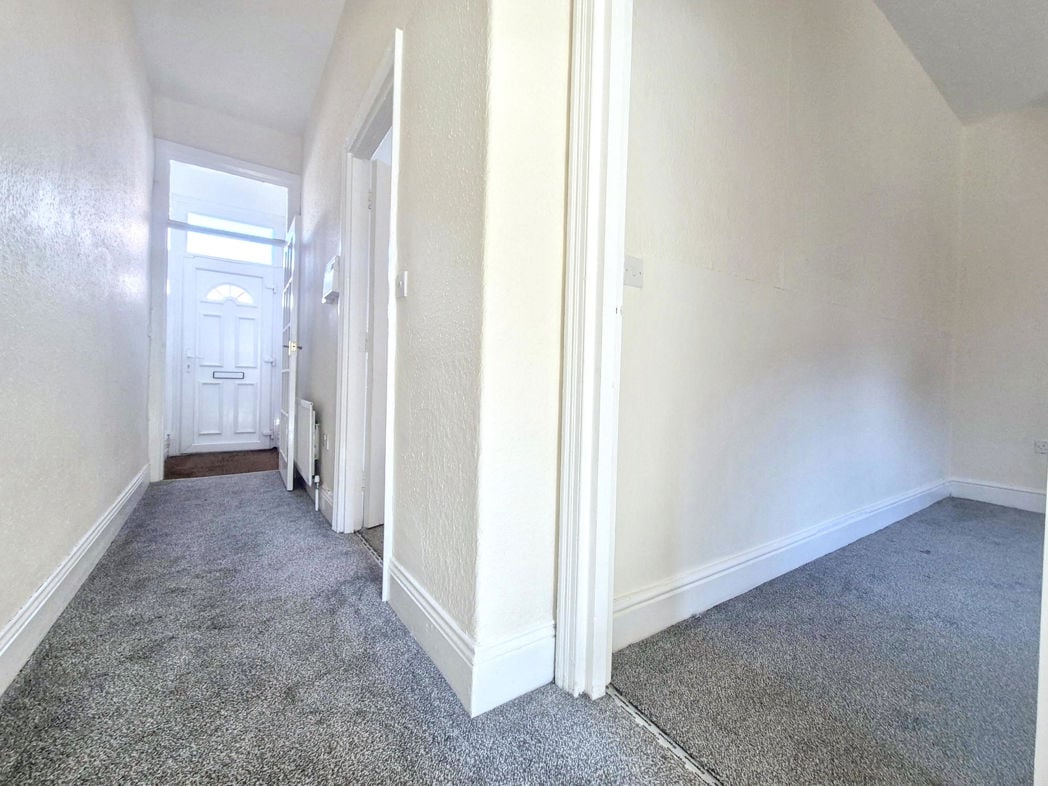Entrance/Hallway
