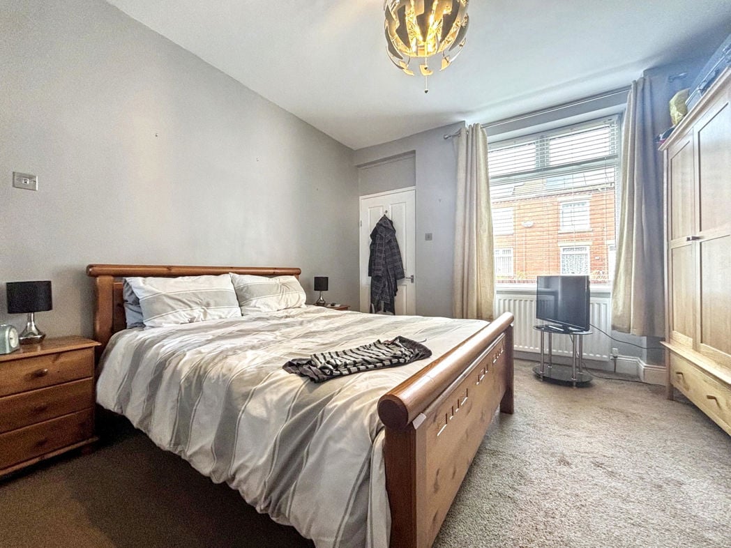 Main Bedroom or Alternatively Bedroom One