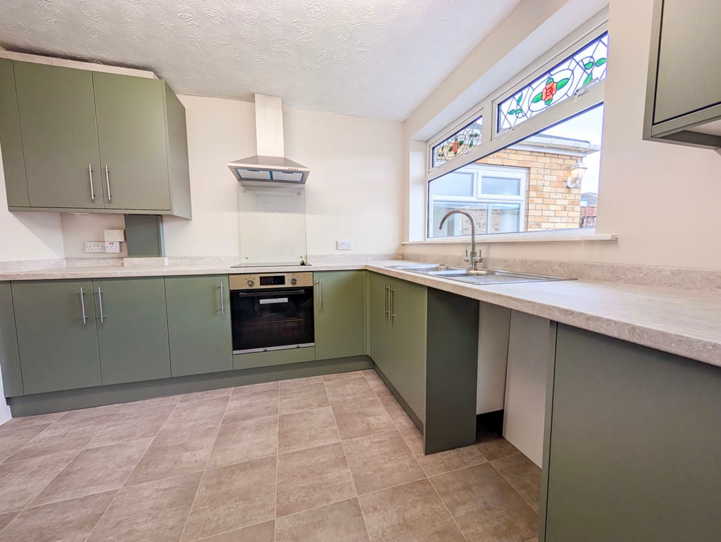 Property image 6 of 13