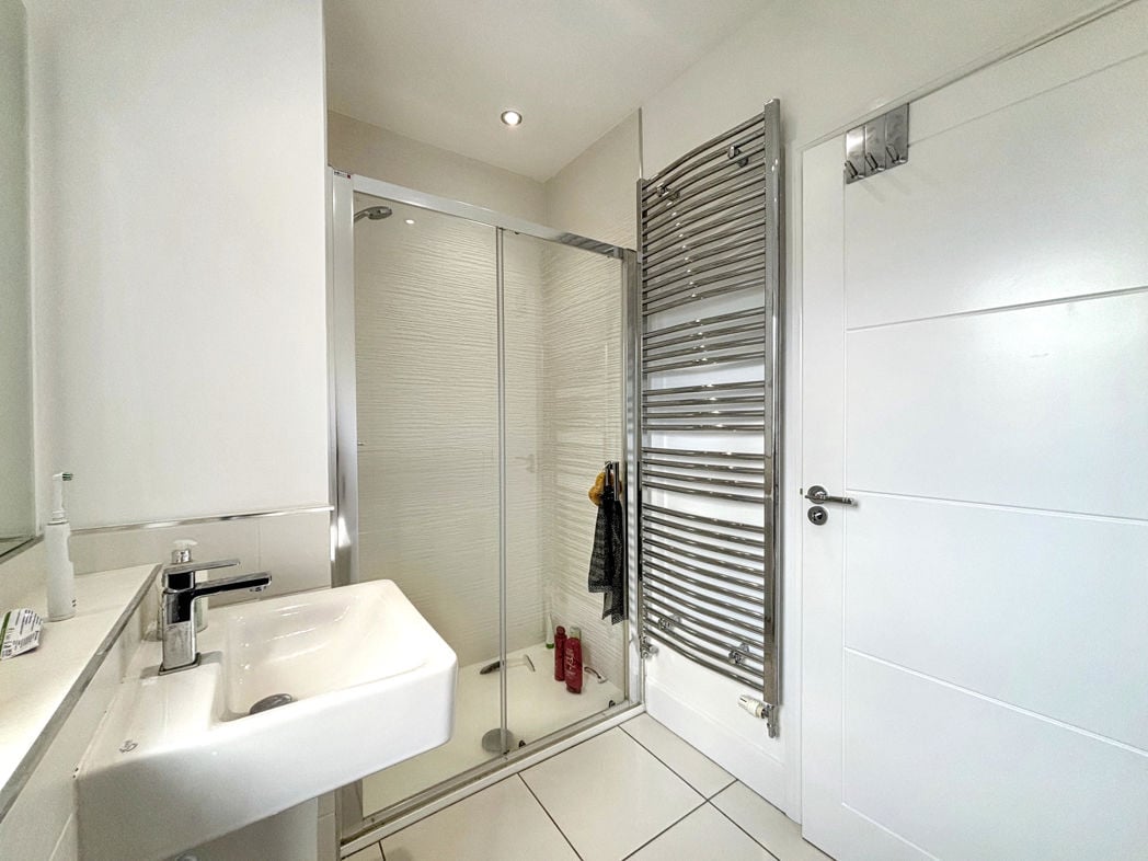 Additional Bathroom Image