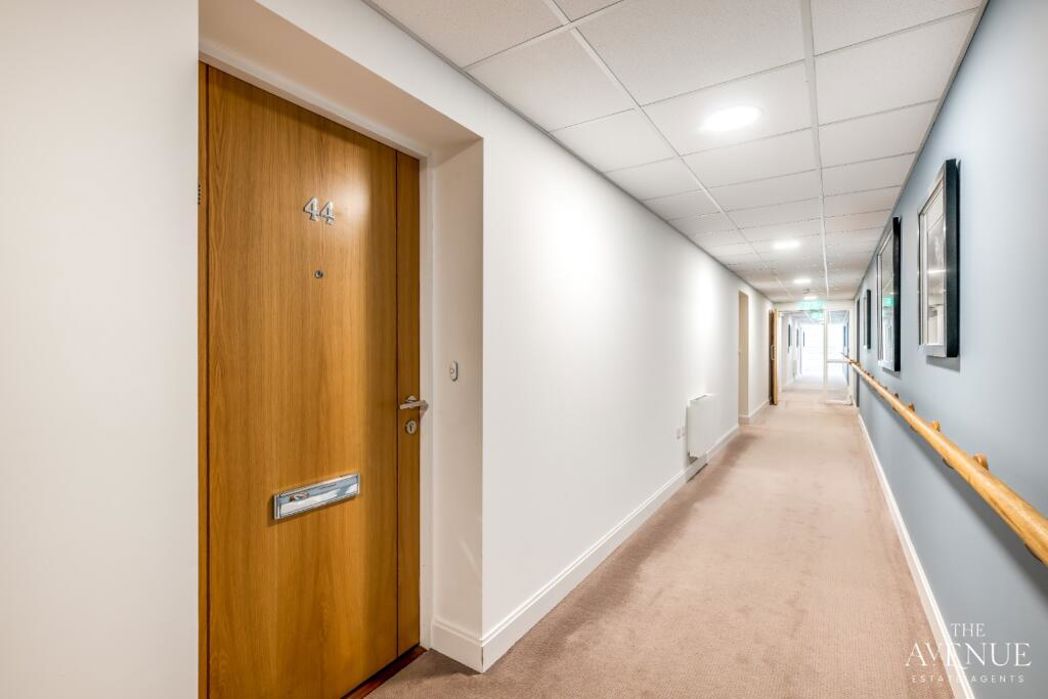 Property image 30 of 32