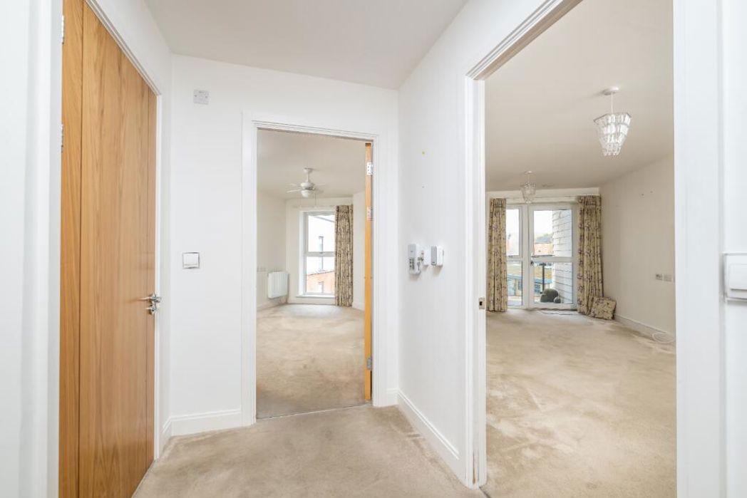 Property image 32 of 32
