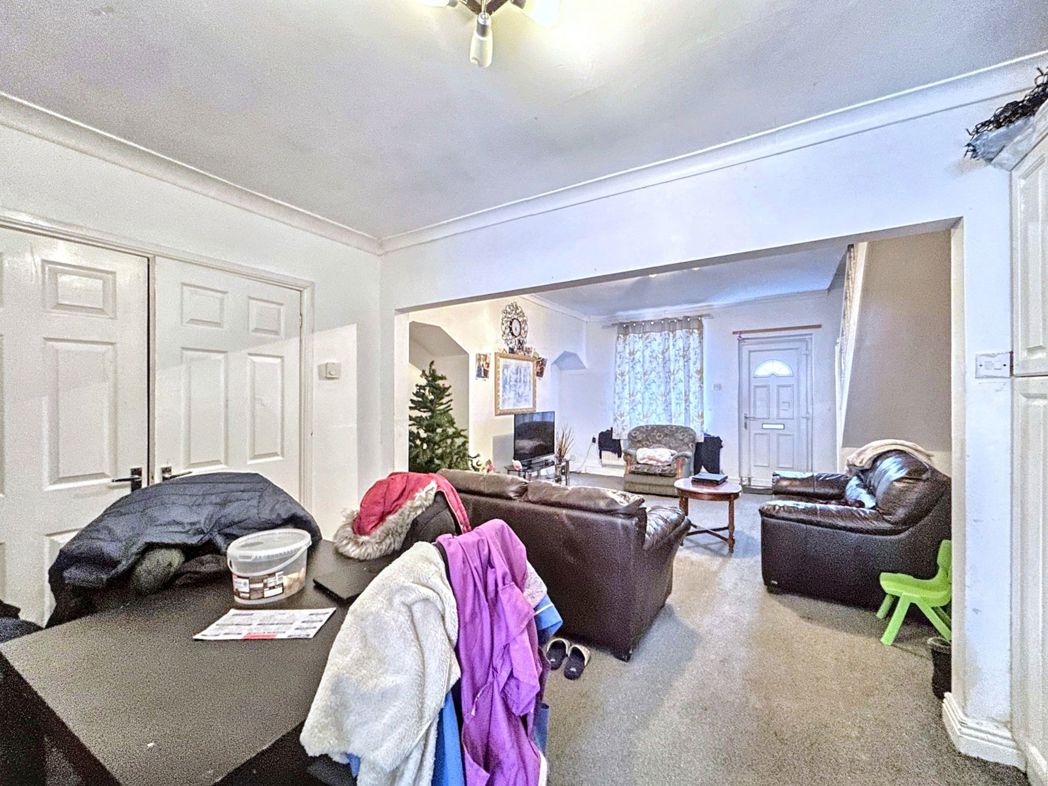 Property image 7 of 15