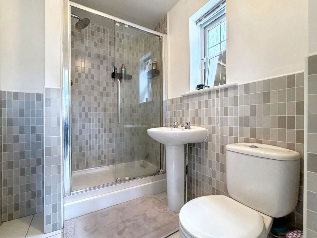 Bedroom One En-Suite