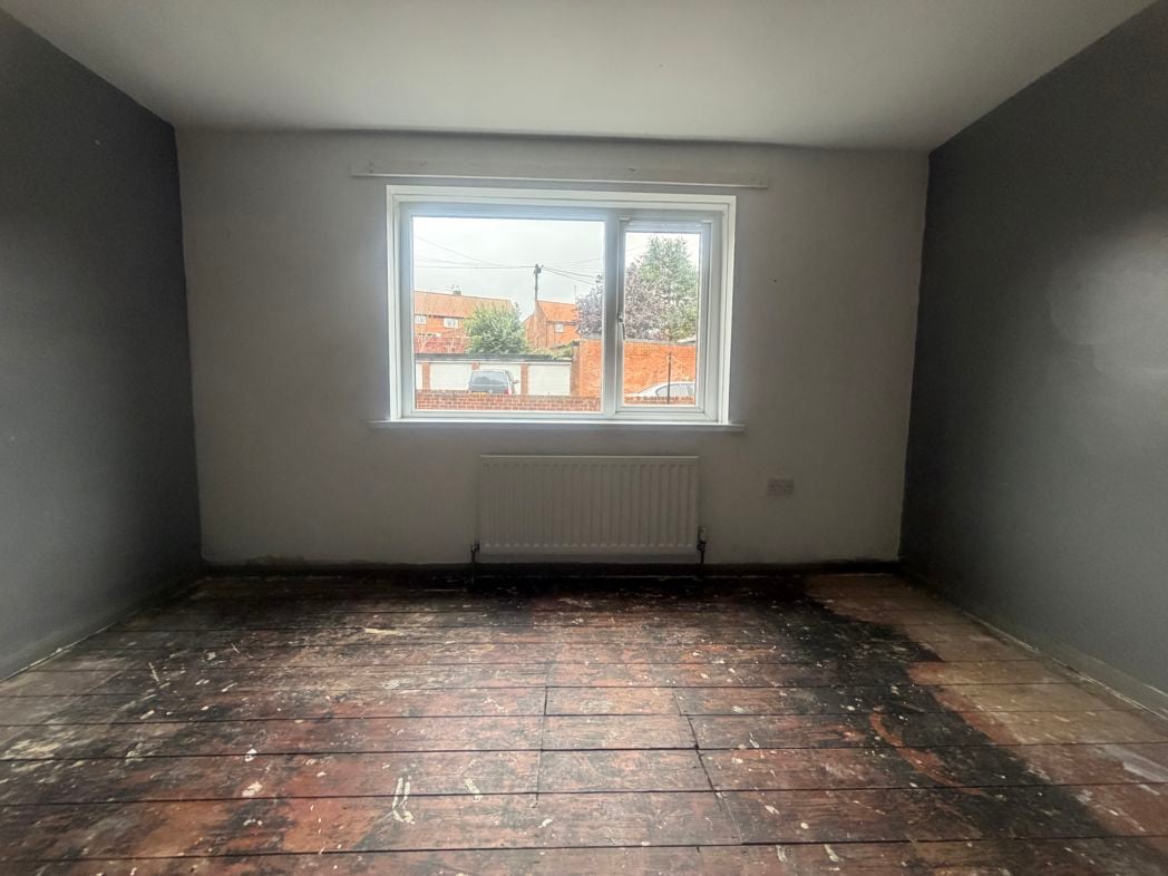 Property image 5 of 9