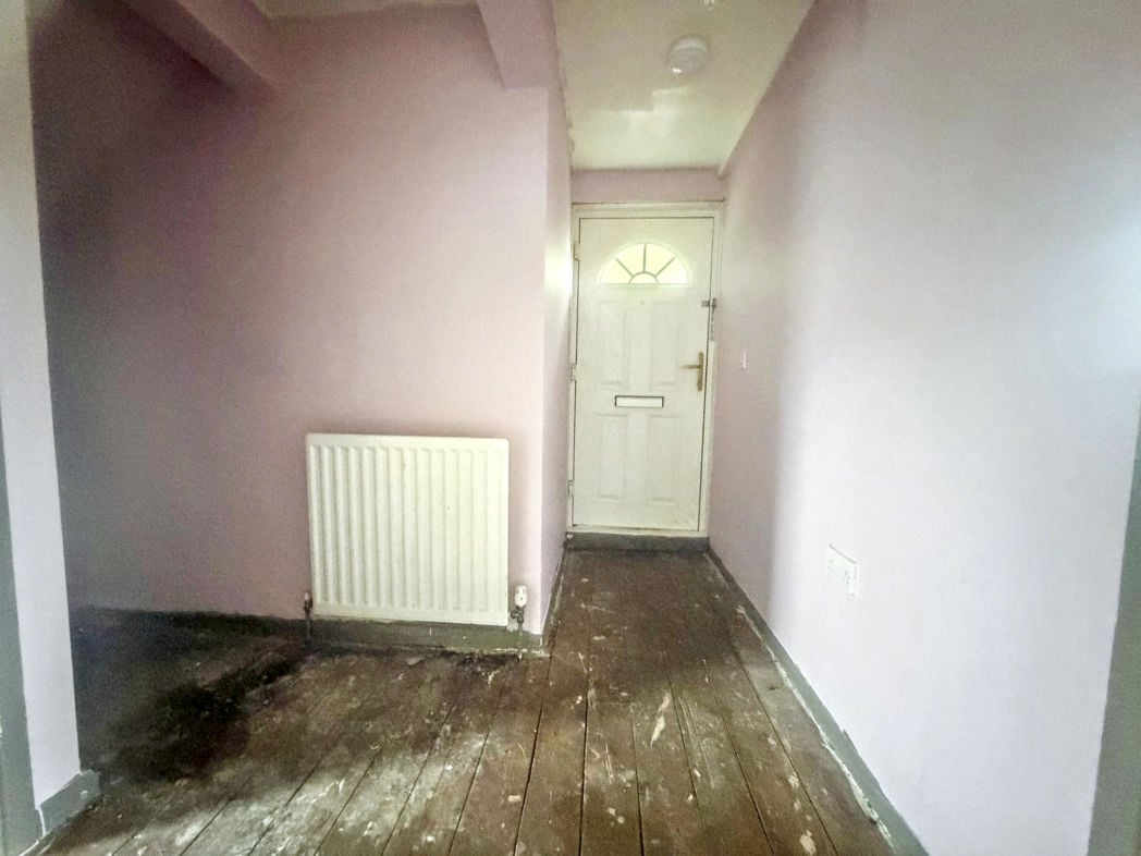 Property image 4 of 9