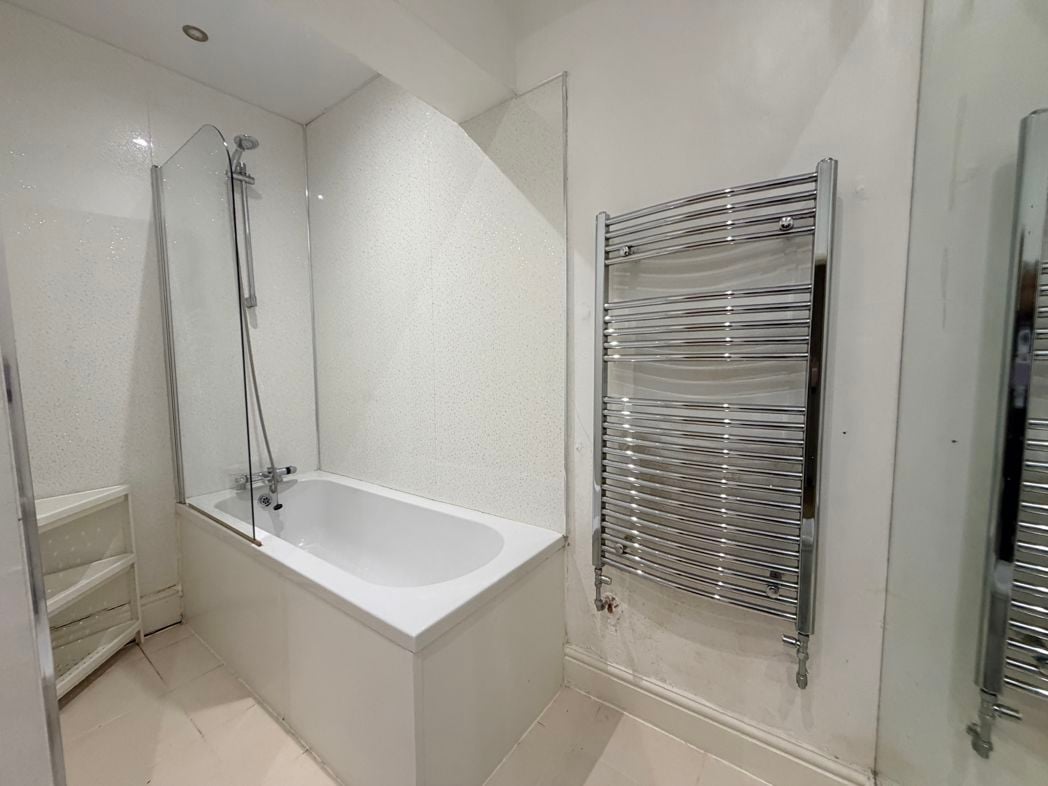Property image 9 of 9