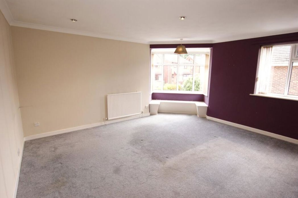 Property image 2 of 6