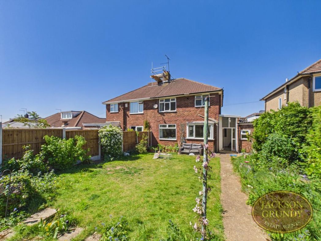 Property image 4 of 18