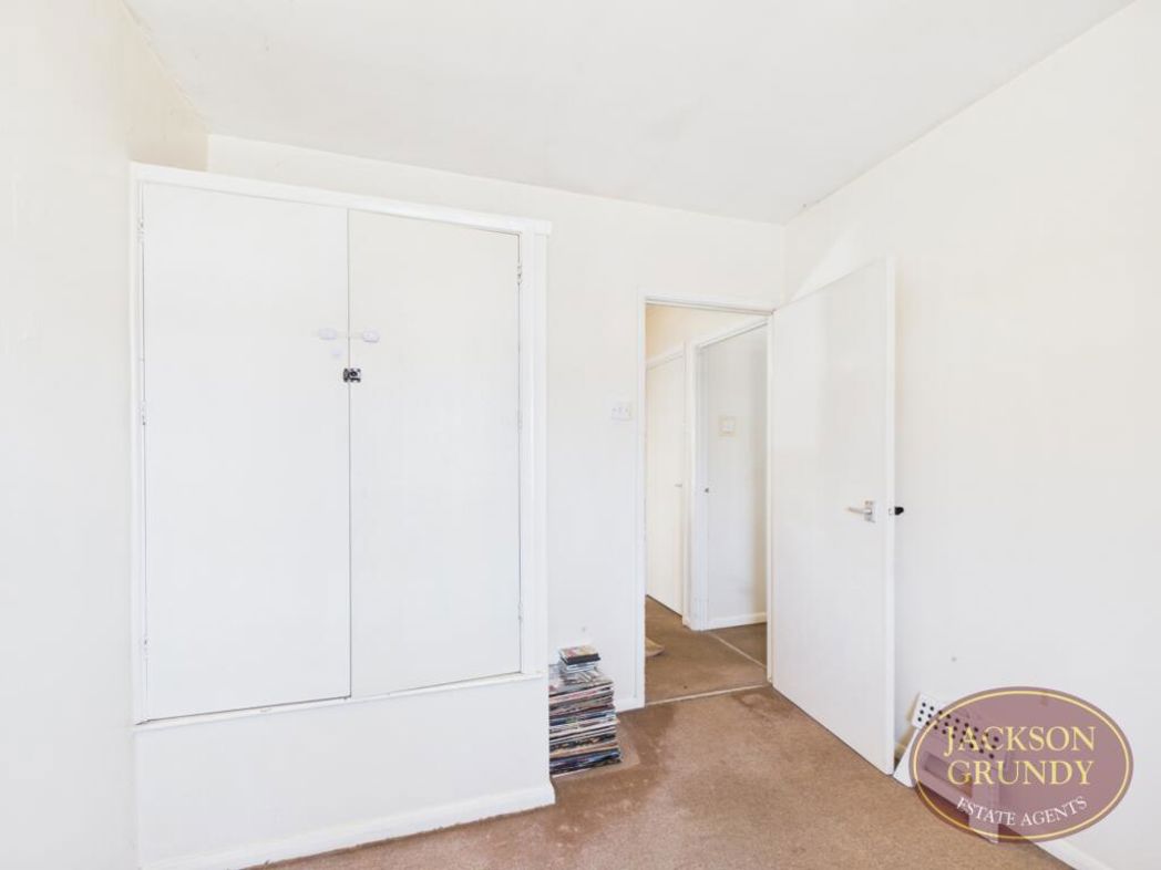 Property image 15 of 18