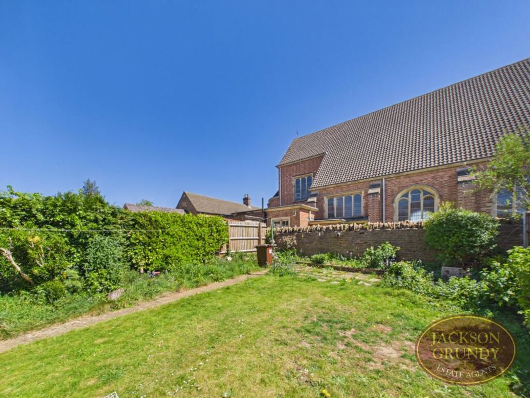 Property image 17 of 18