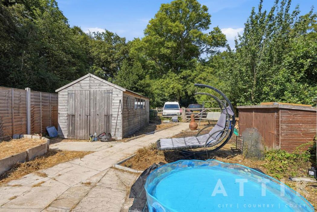 Property image 35 of 40