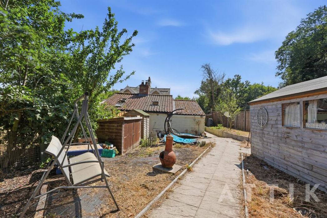 Property image 37 of 40