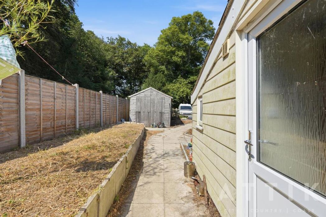 Property image 38 of 40