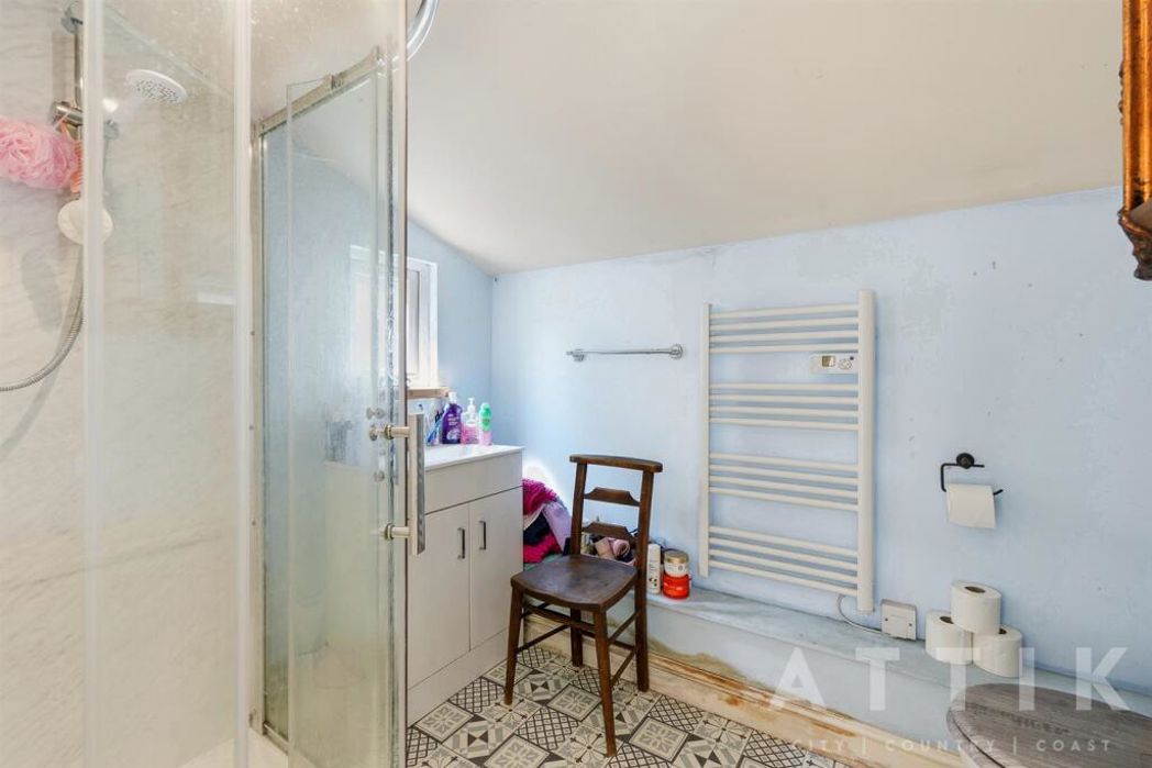Property image 27 of 40