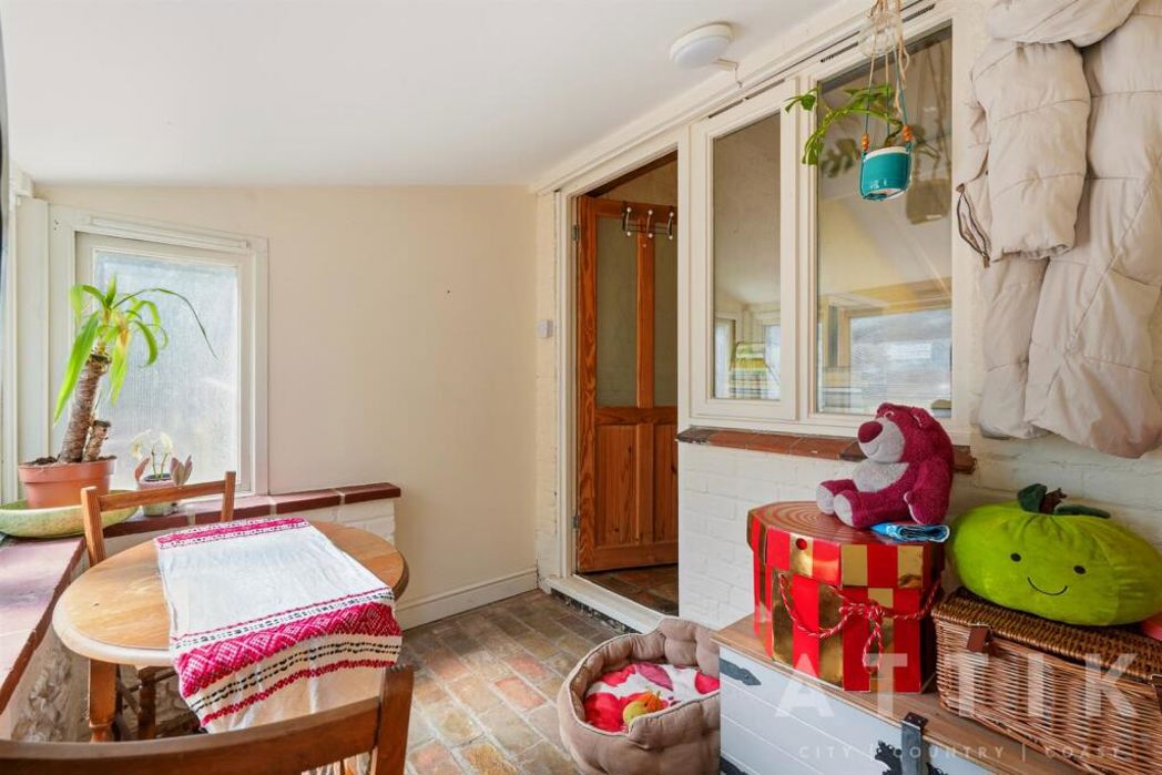 Property image 22 of 40