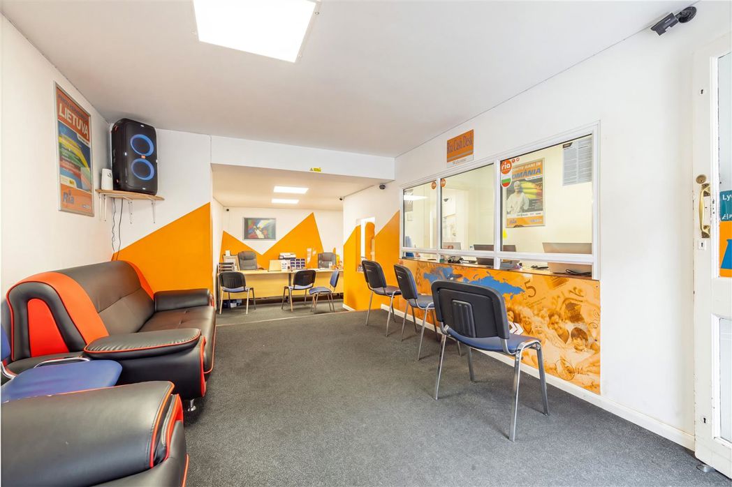 Property image 2 of 10