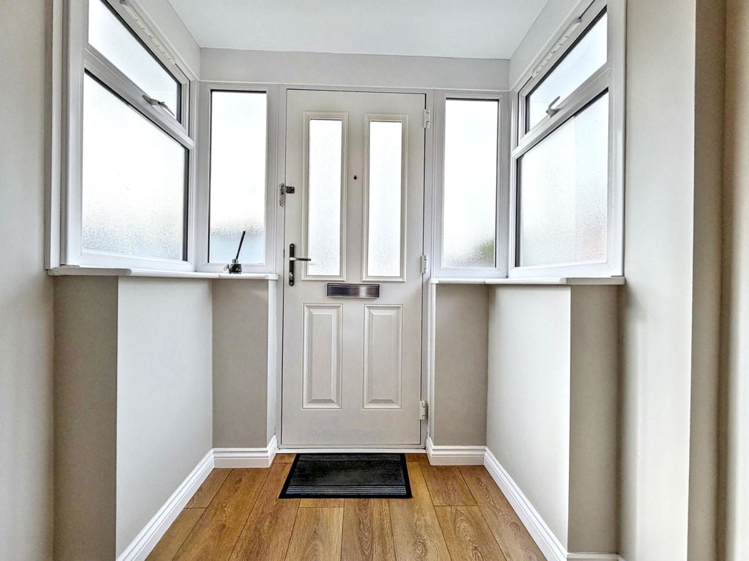 Entrance/Hallway