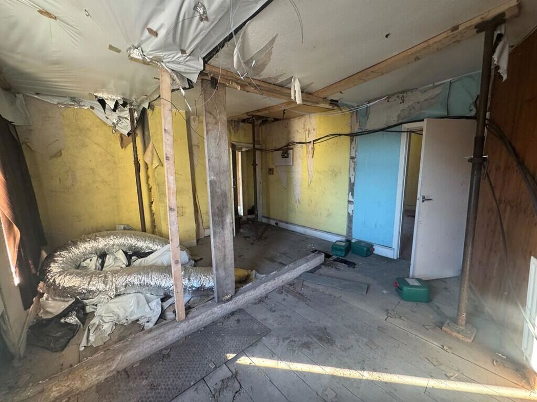 Property image 2 of 8