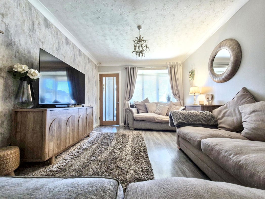 Property image 6 of 22