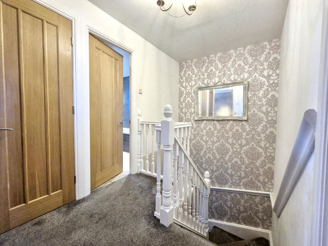 Property image 13 of 22