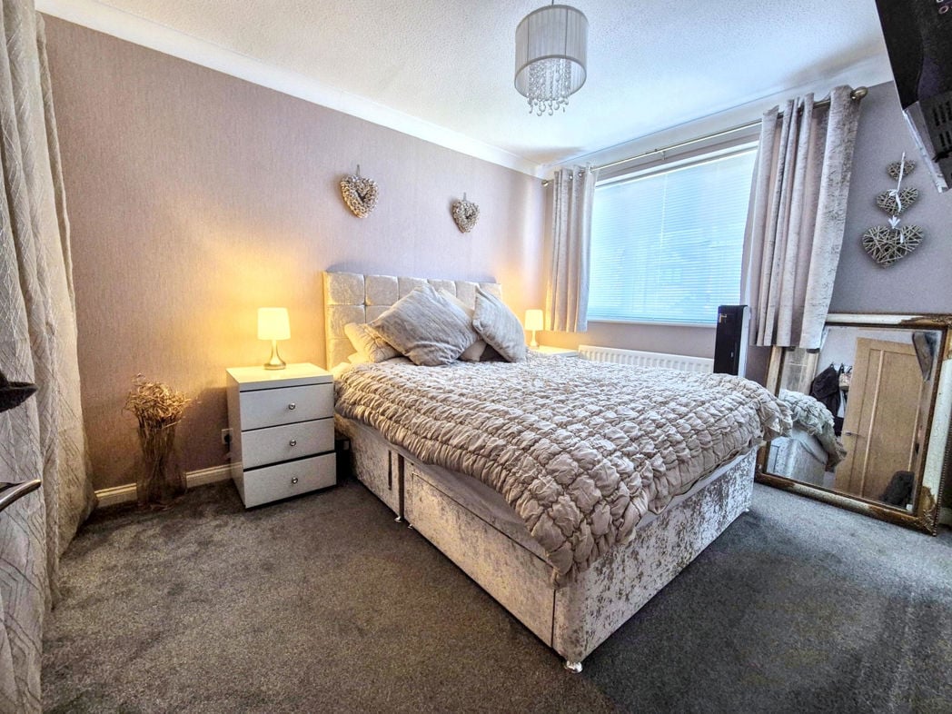 Property image 14 of 22