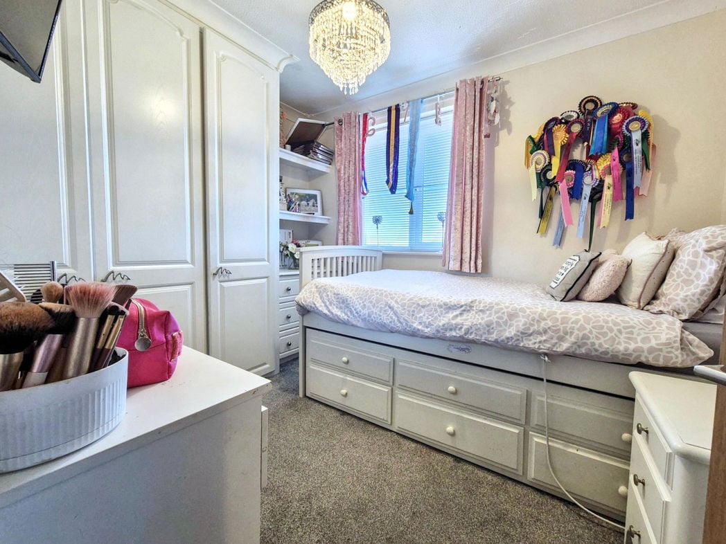 Property image 17 of 22