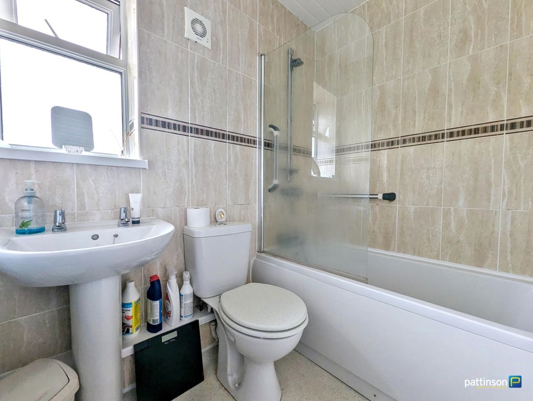 Property image 13 of 15