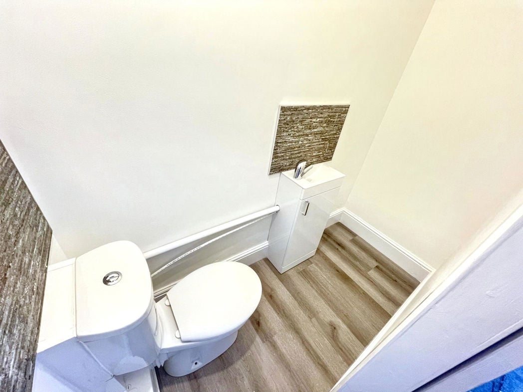 Cloak room