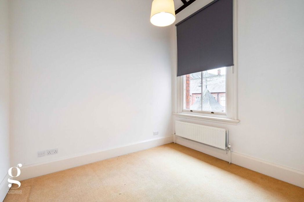 Property image 17 of 19