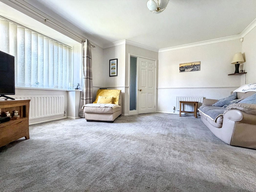 Property image 2 of 25