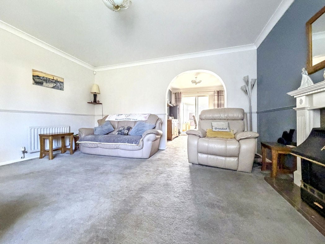 Property image 7 of 25