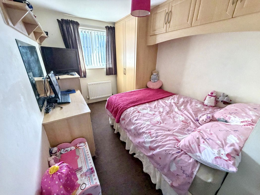 Property image 18 of 25