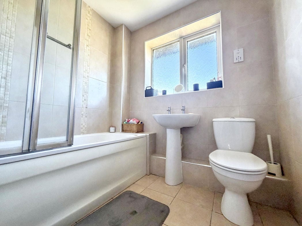 Property image 21 of 25