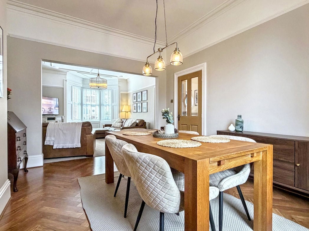 Dining Room (Additional)