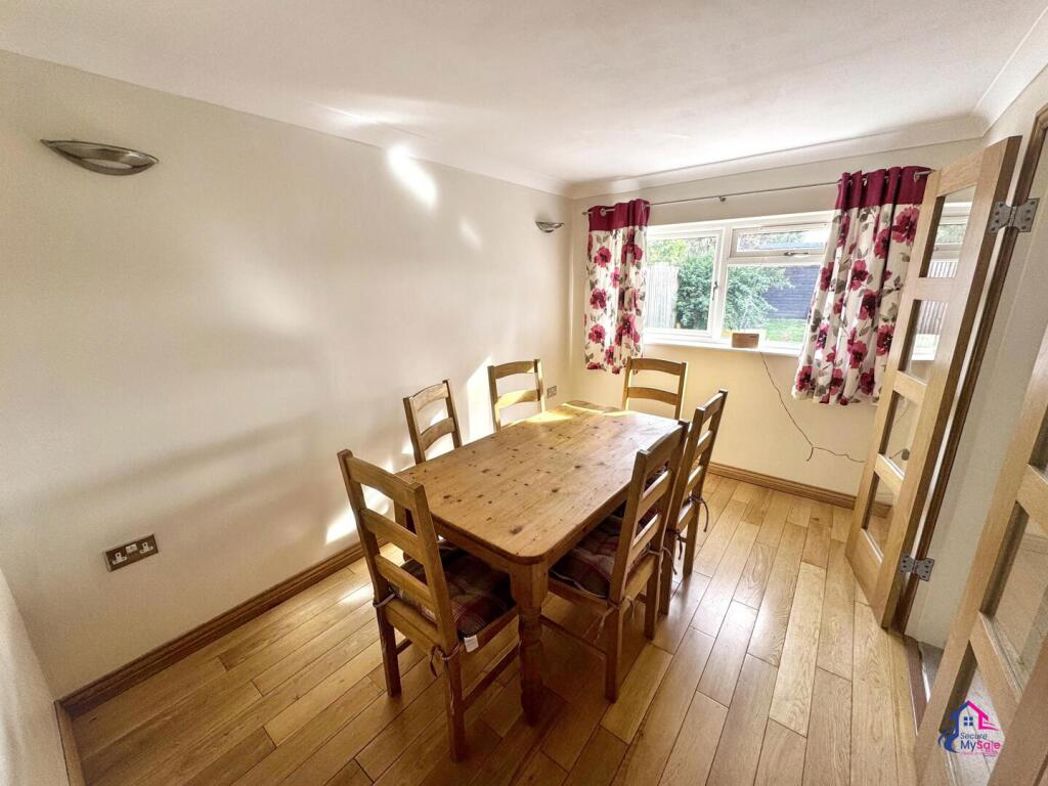 Property image 2 of 18