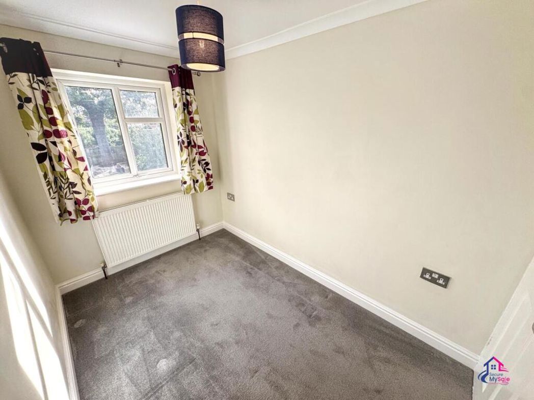 Property image 6 of 18