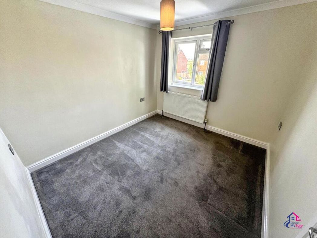 Property image 18 of 18