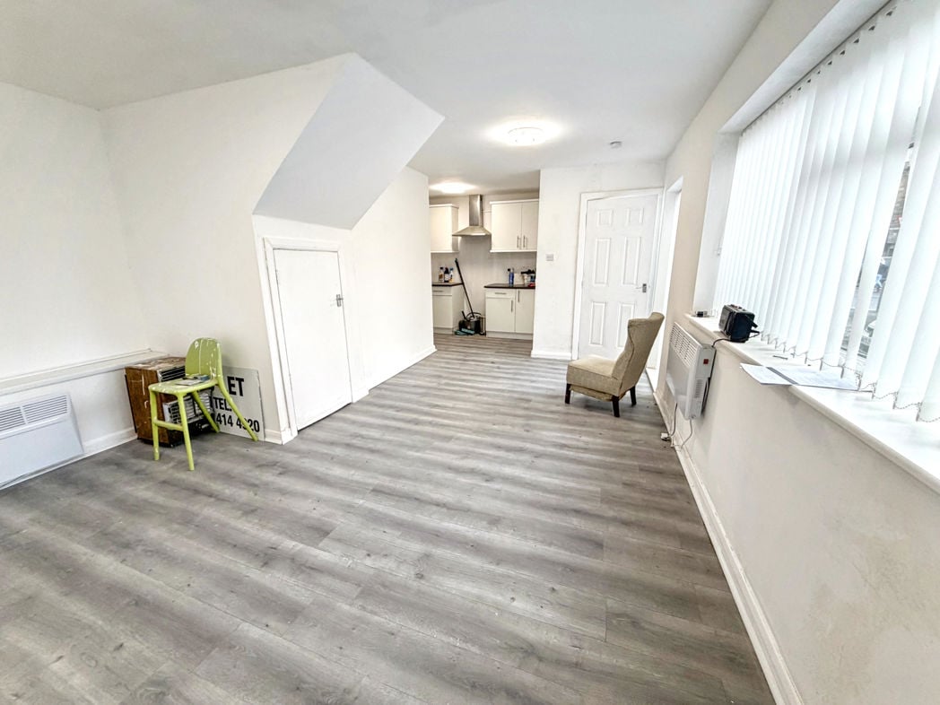 Property image 6 of 12