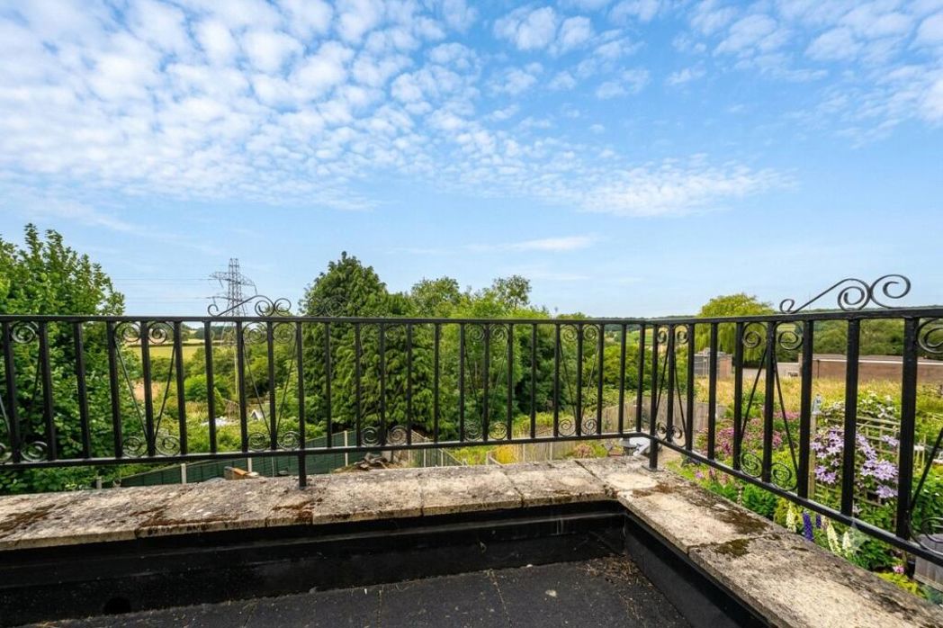 Property image 13 of 14